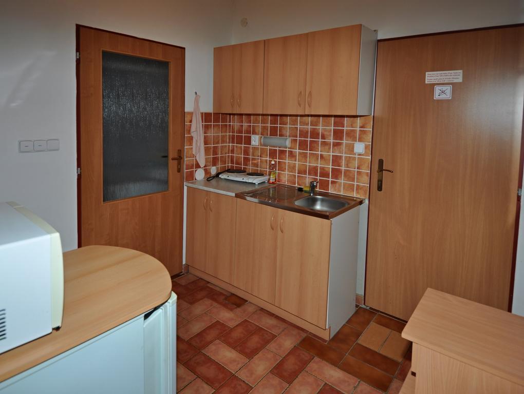 Penzion Na Hradbach Louny Exterior photo
